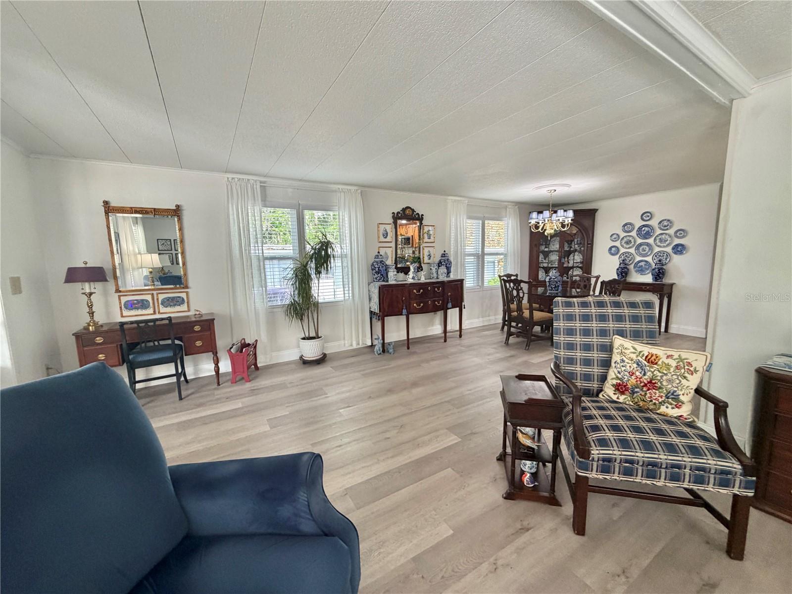 Image 16 of 73 For 103 Royal Palm Drive