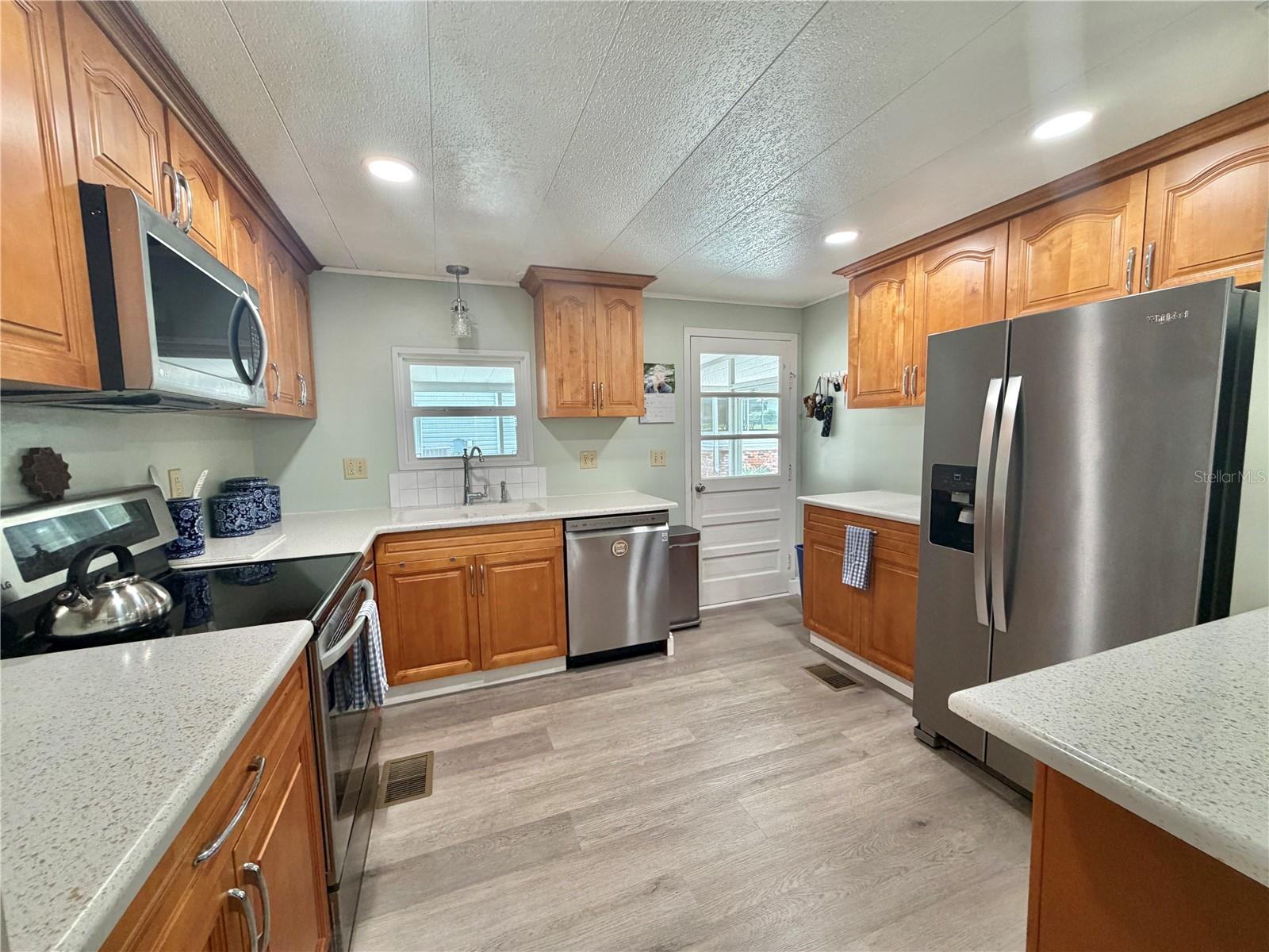 Image 19 of 73 For 103 Royal Palm Drive