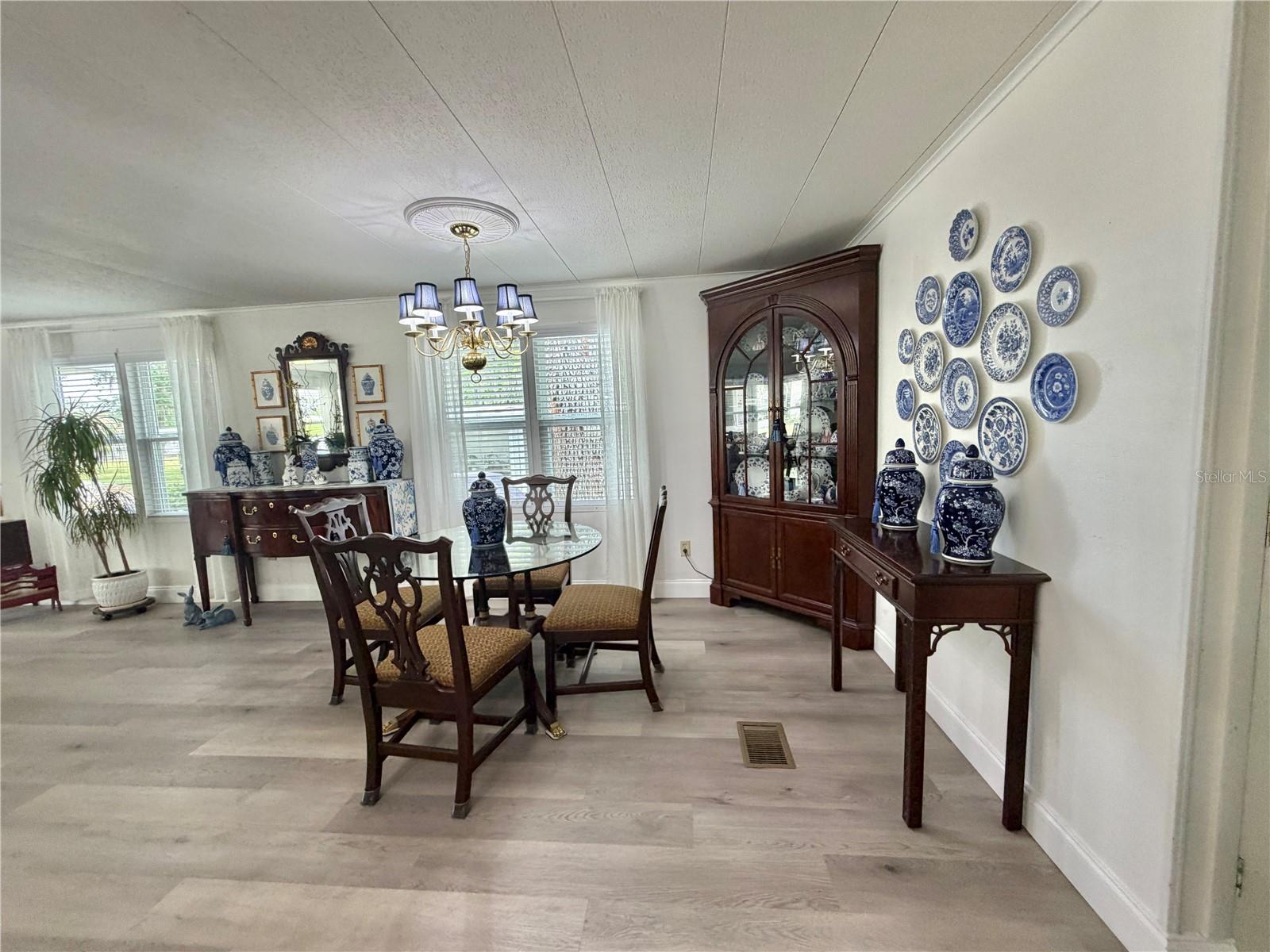 Image 25 of 73 For 103 Royal Palm Drive