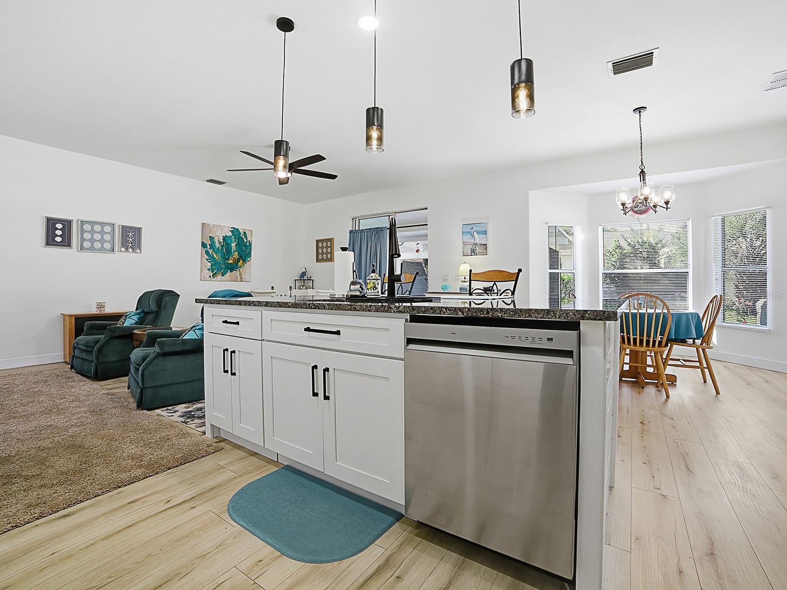 Image 17 of 48 For 2632 27th Street