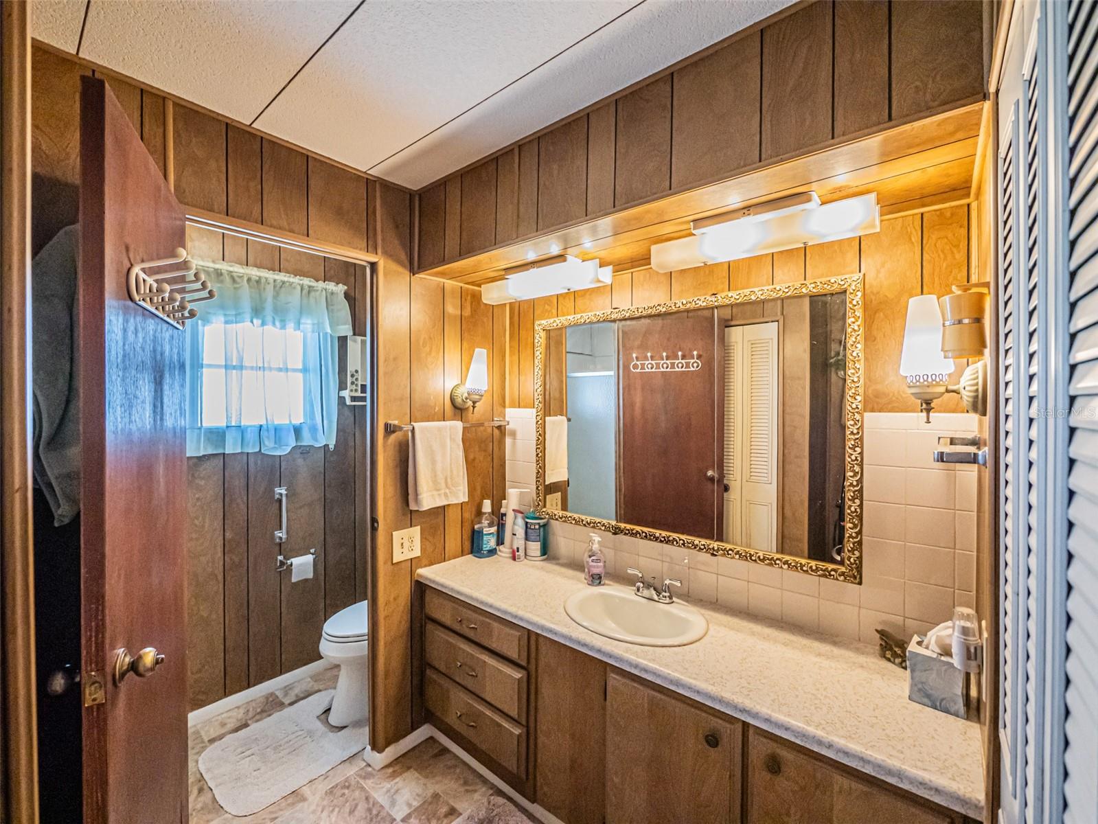 Image 10 of 40 For 2609 Houston Place