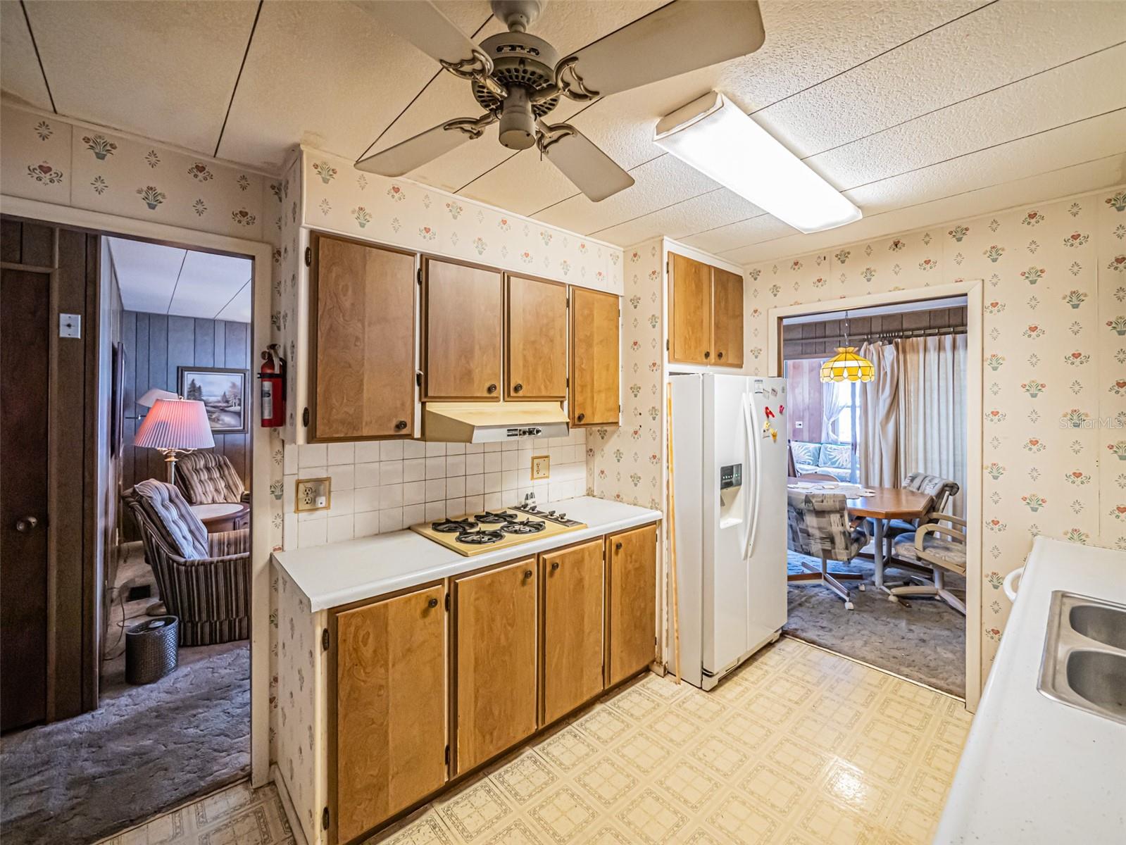 Image 16 of 40 For 2609 Houston Place