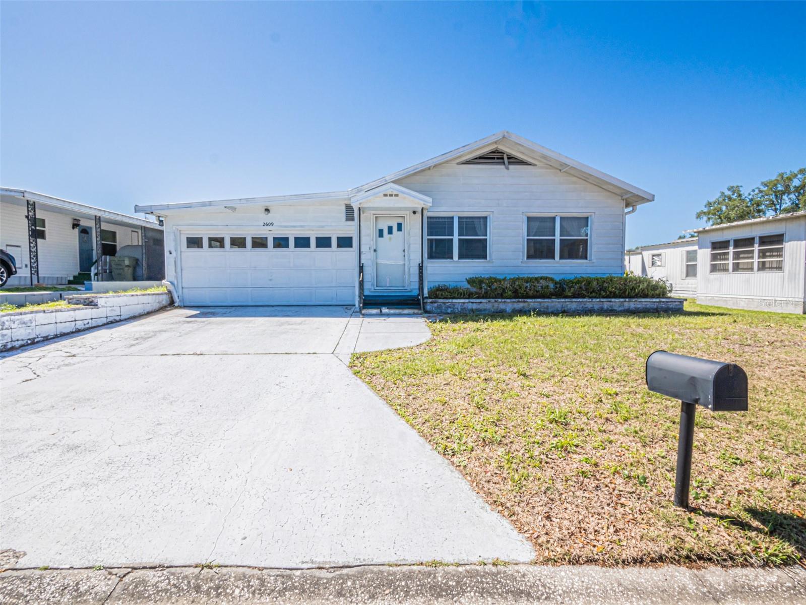 Image 3 of 40 For 2609 Houston Place