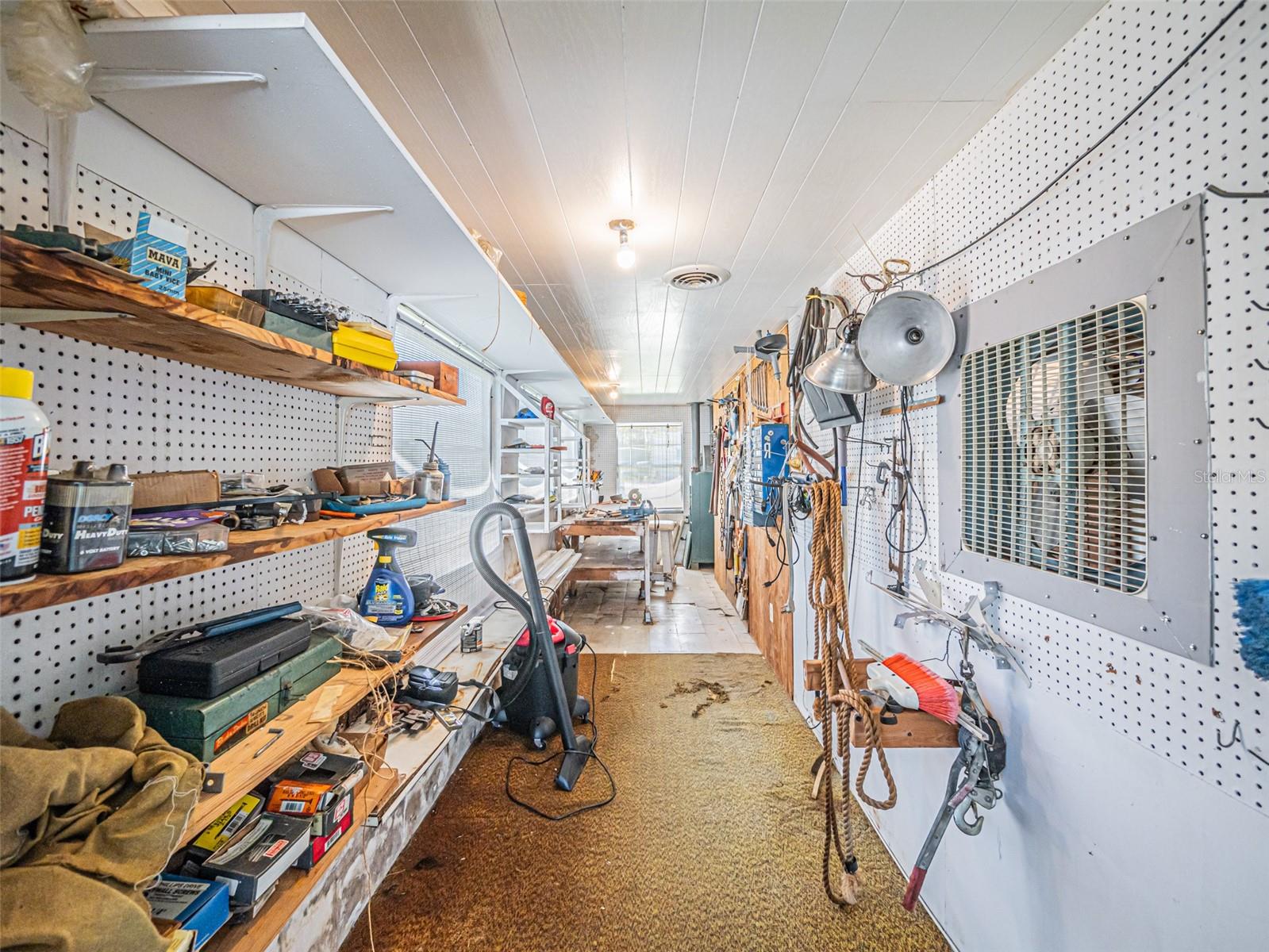 Image 32 of 40 For 2609 Houston Place