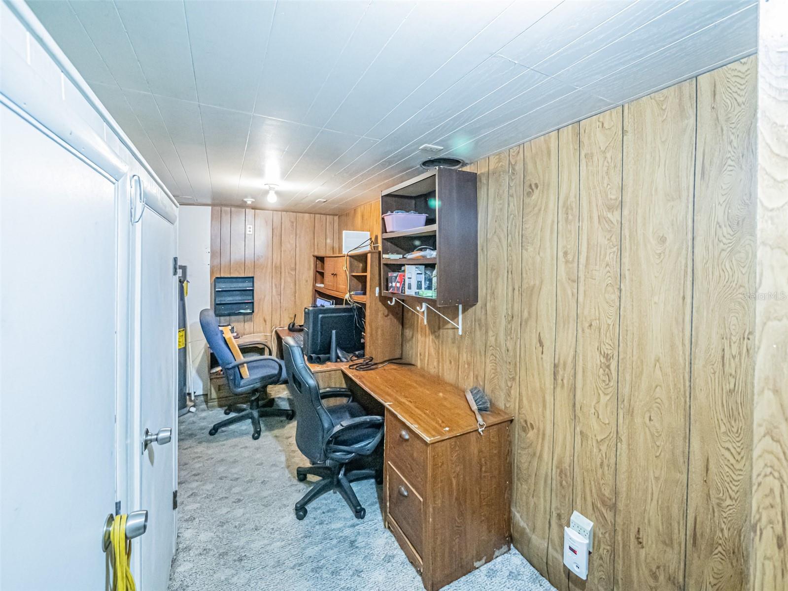 Image 33 of 40 For 2609 Houston Place