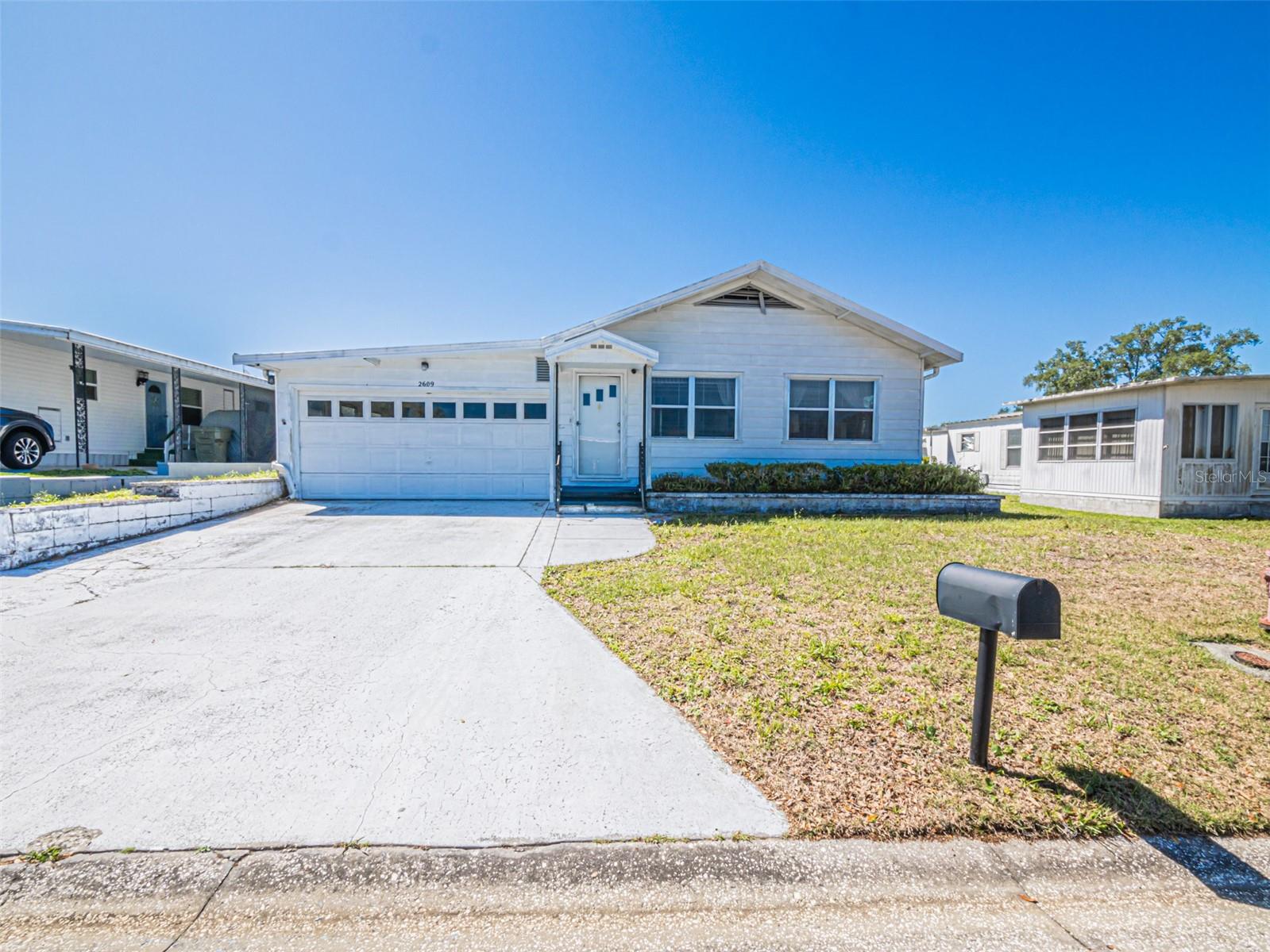 Image 4 of 40 For 2609 Houston Place