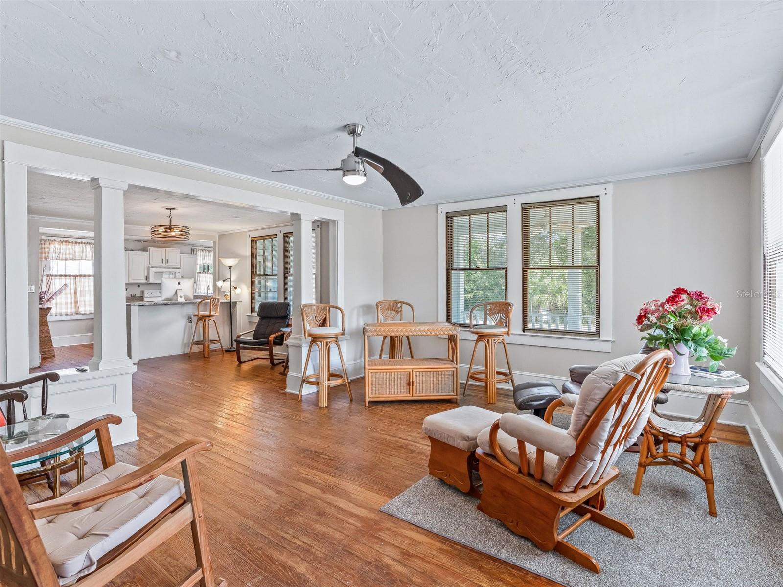 Listing photo id 8 for 10487 Highway 42