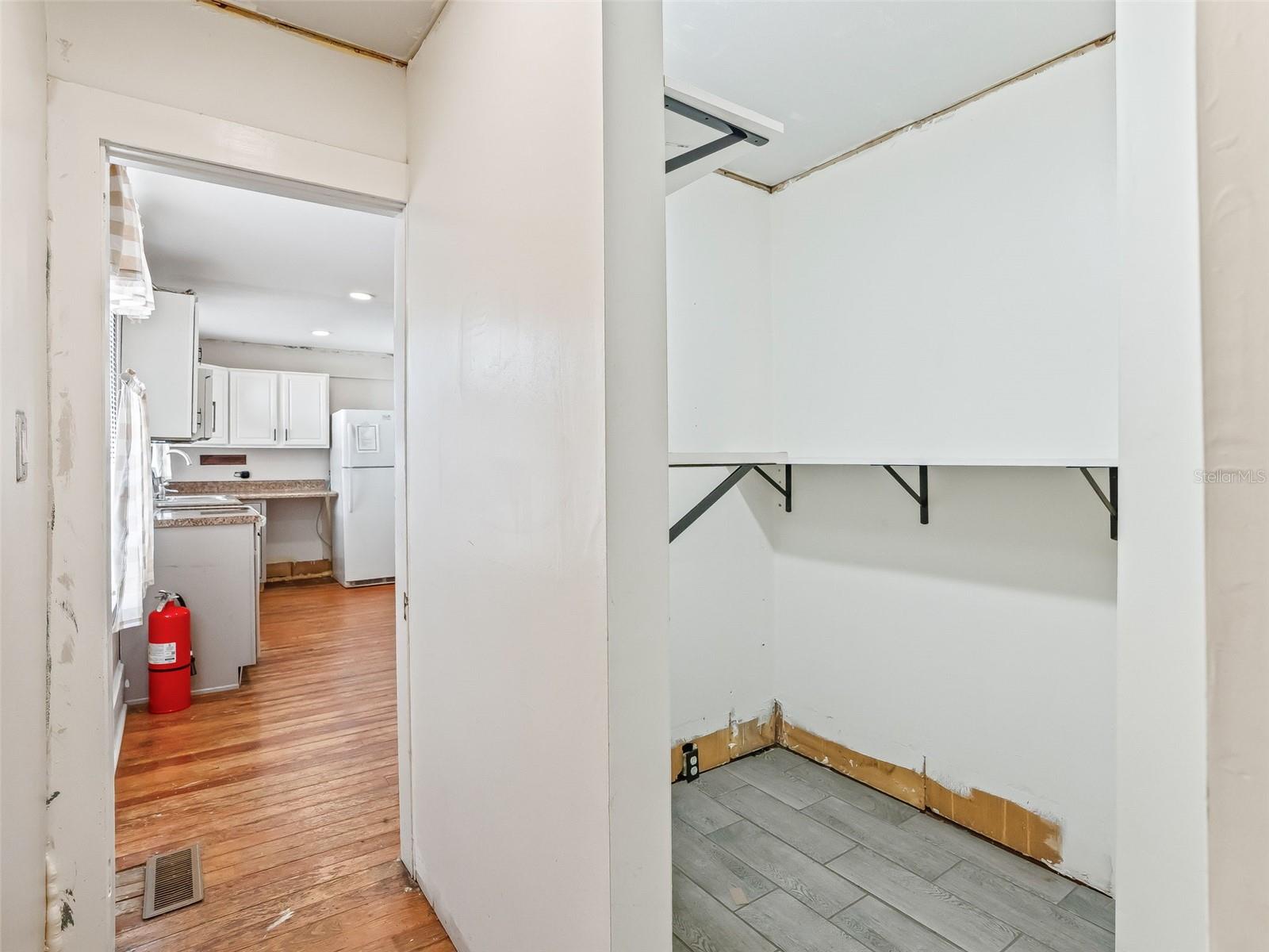 Listing photo id 19 for 10487 Highway 42