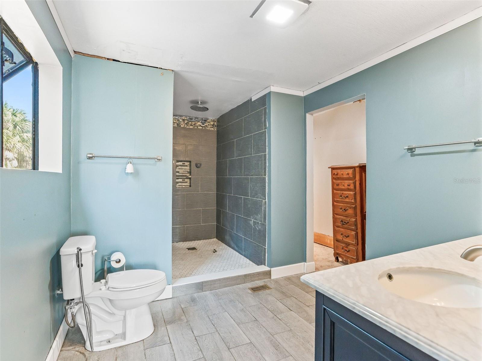 Listing photo id 23 for 10487 Highway 42