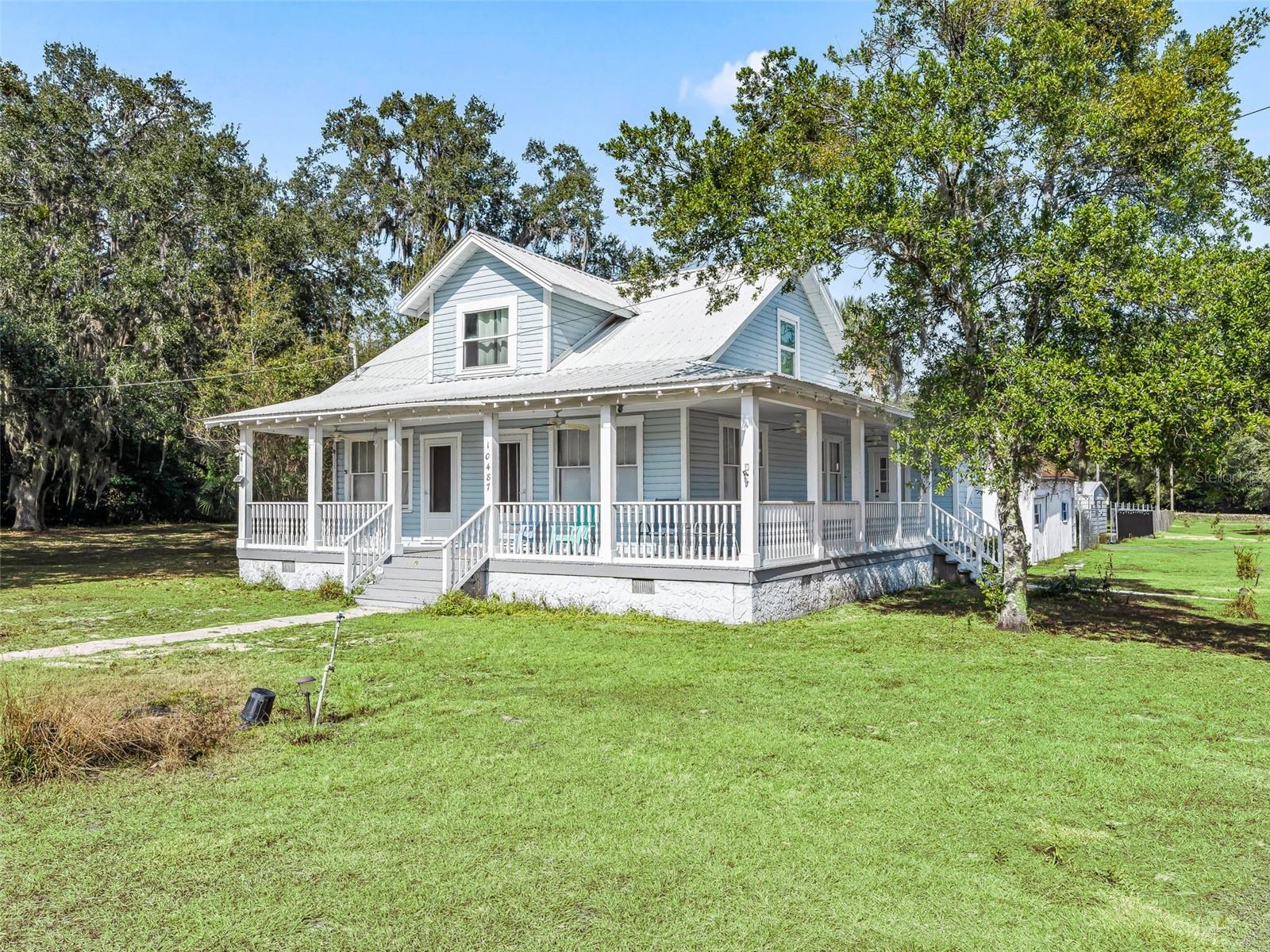 Listing photo id 1 for 10487 Highway 42