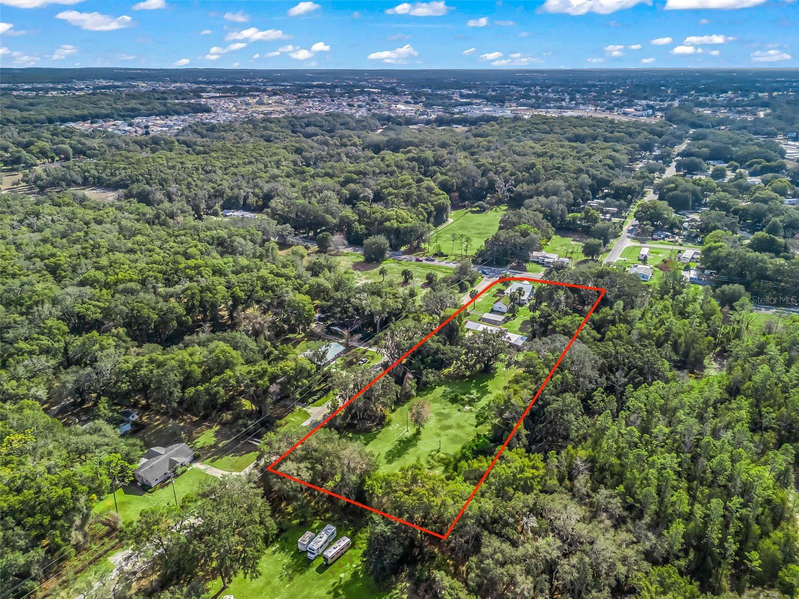 Listing photo id 62 for 10487 Highway 42