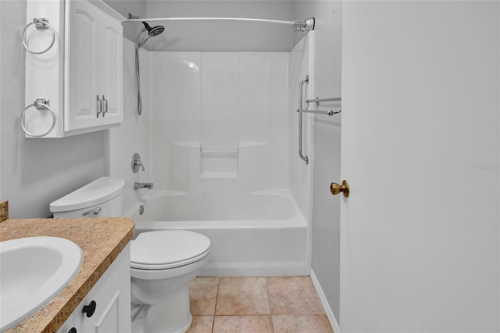 Image 28 of 40 For 807 Camino Del Rey Drive
