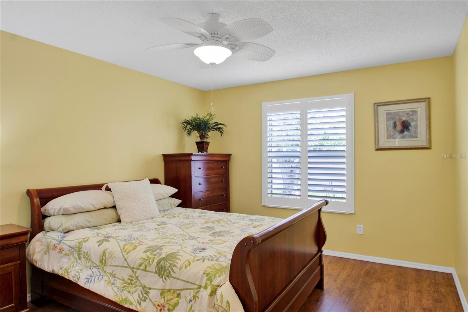 Image 29 of 40 For 807 Camino Del Rey Drive
