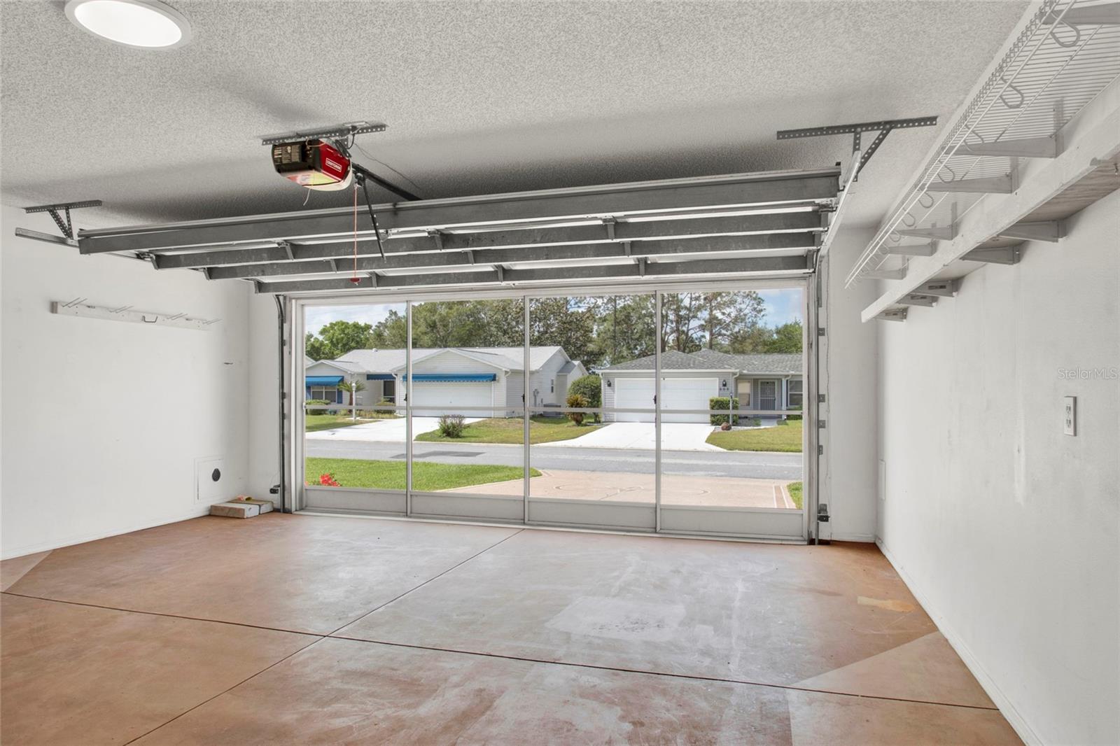 Image 33 of 40 For 807 Camino Del Rey Drive