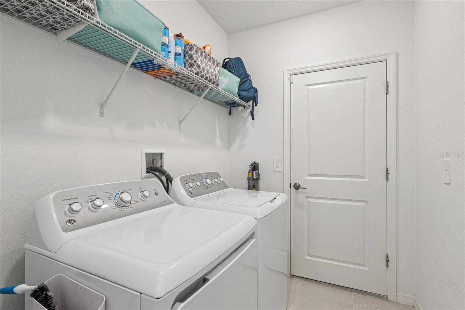 Image 29 of 39 For 1099 Calico Pointe Circle