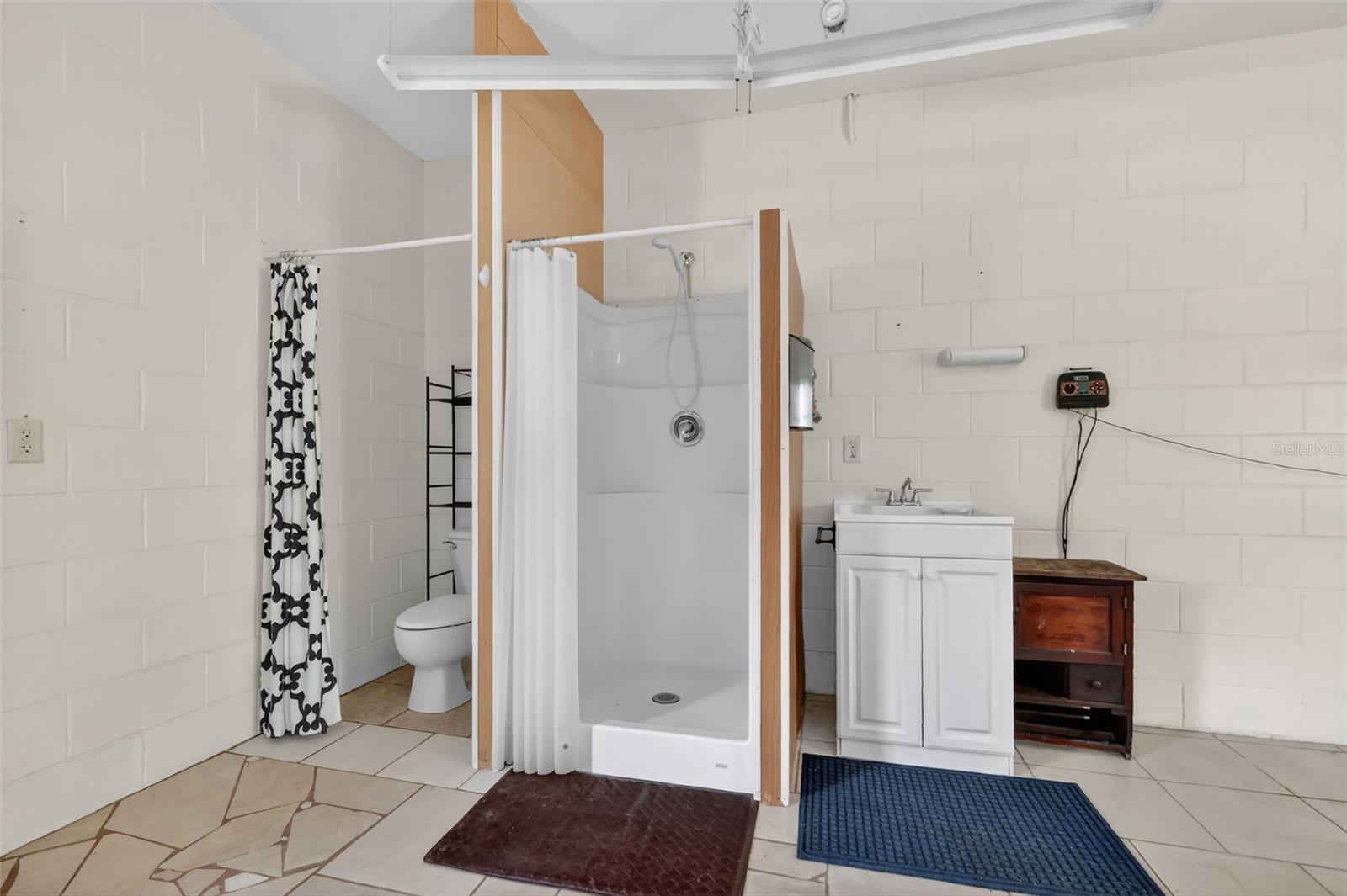 Image 66 of 80 For 42808 Royal Trails Road