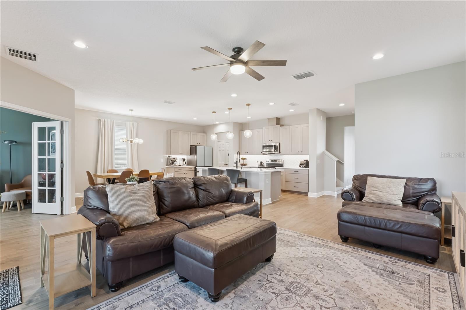 Image 14 of 53 For 14434 Crestavista Avenue