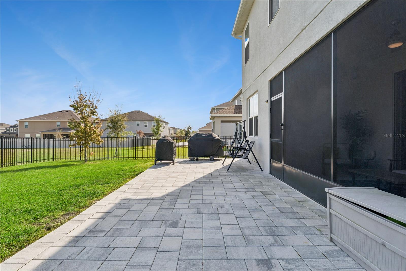 Image 19 of 53 For 14434 Crestavista Avenue