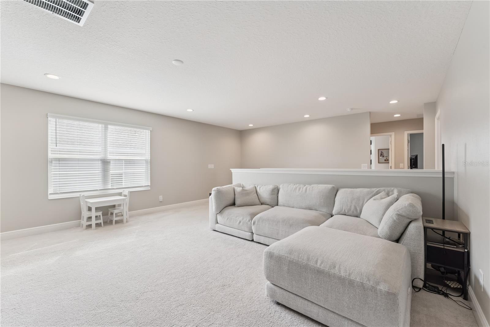 Image 25 of 53 For 14434 Crestavista Avenue