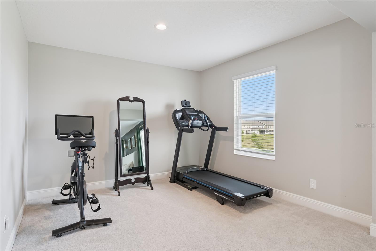 Image 33 of 53 For 14434 Crestavista Avenue