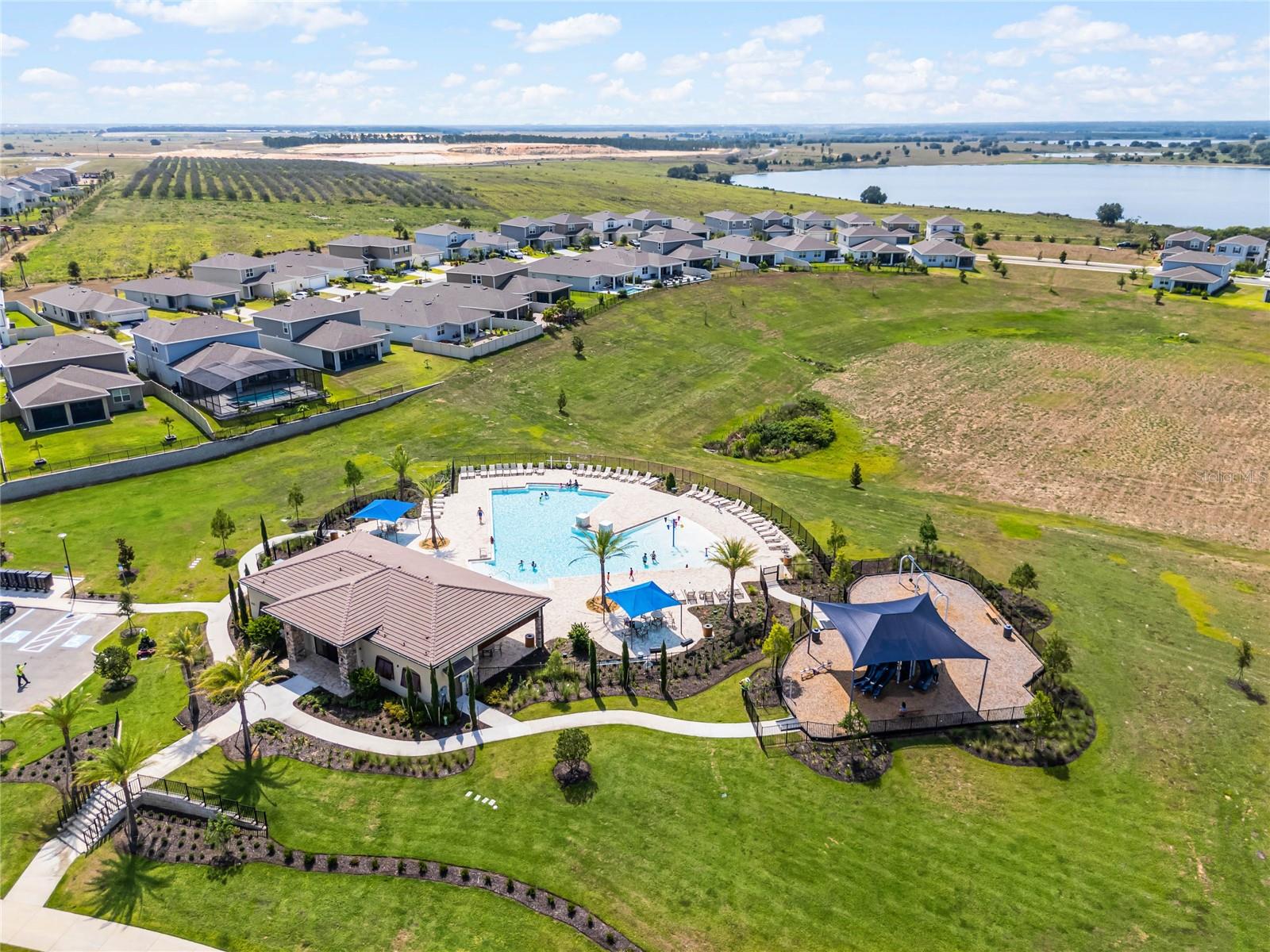 Image 47 of 53 For 14434 Crestavista Avenue