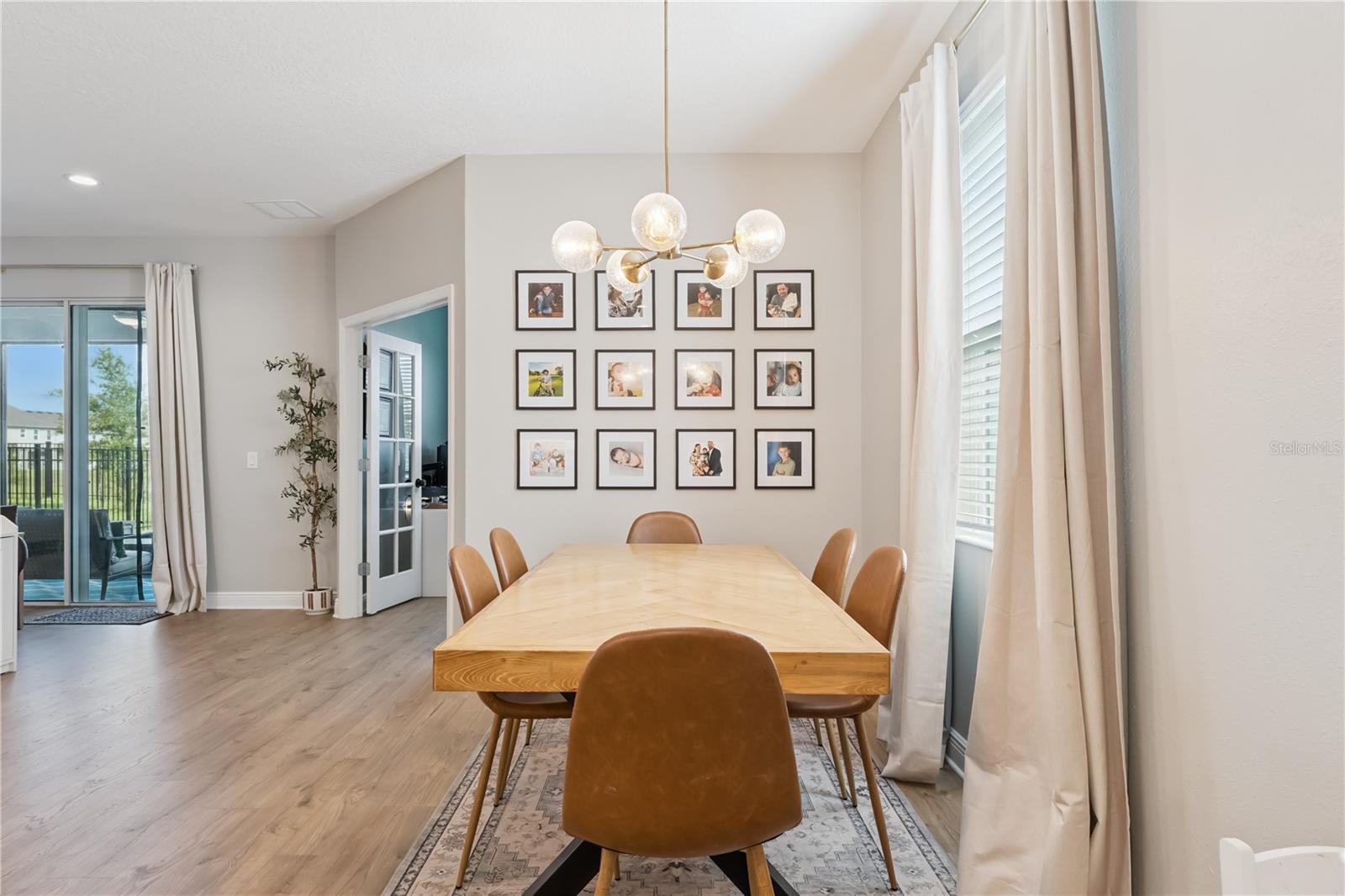 Image 8 of 53 For 14434 Crestavista Avenue