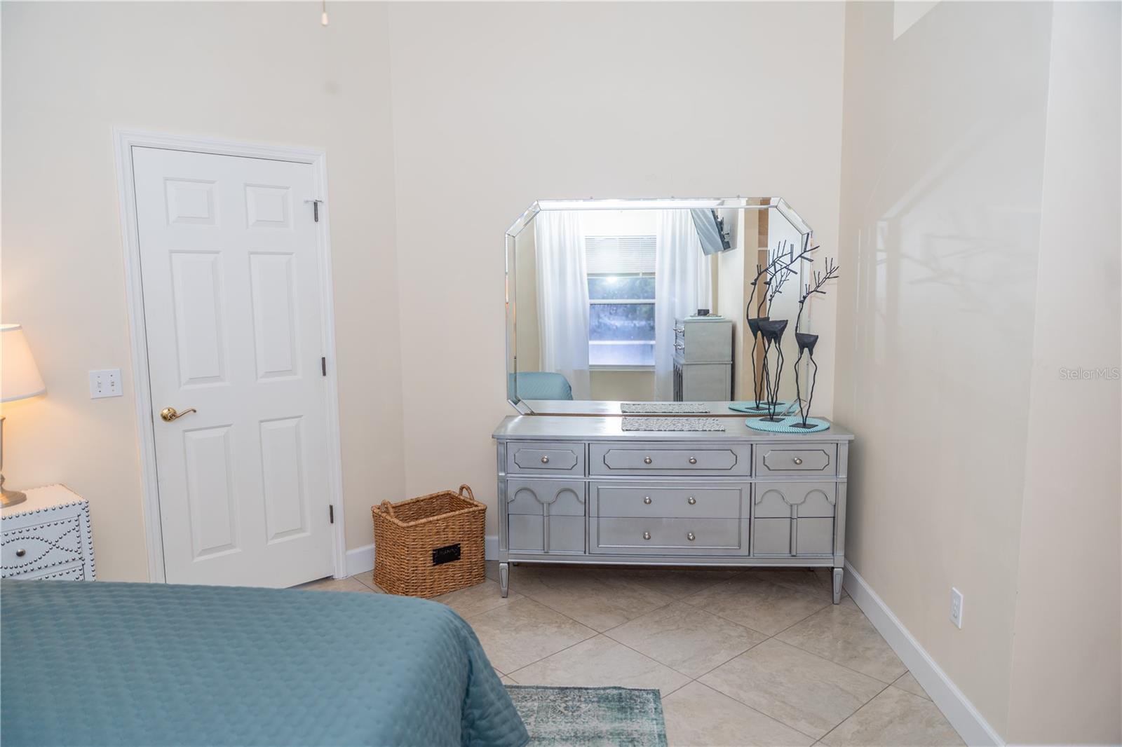 Image 15 of 26 For 714 Bayhill Court