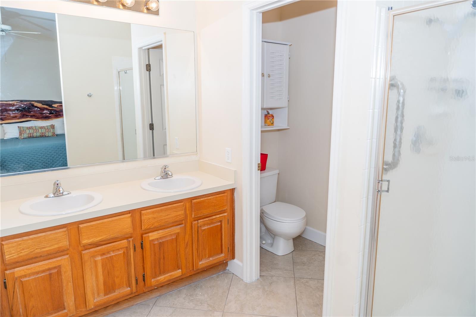 Image 16 of 26 For 714 Bayhill Court