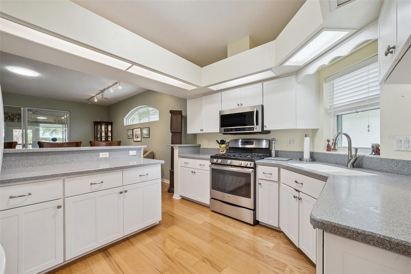 Image 13 of 56 For 21733 Royal St Georges Lane