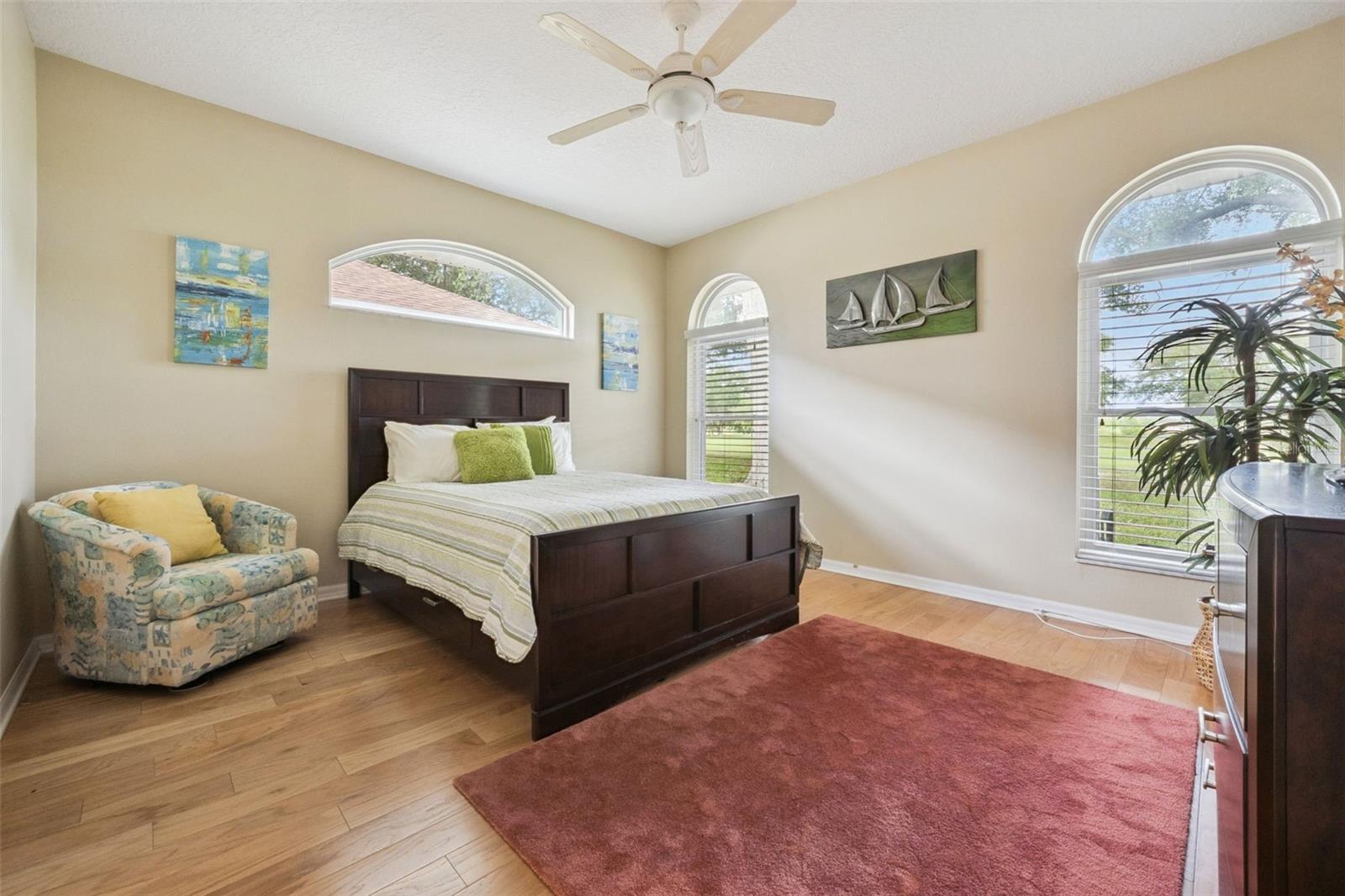 Image 15 of 56 For 21733 Royal St Georges Lane