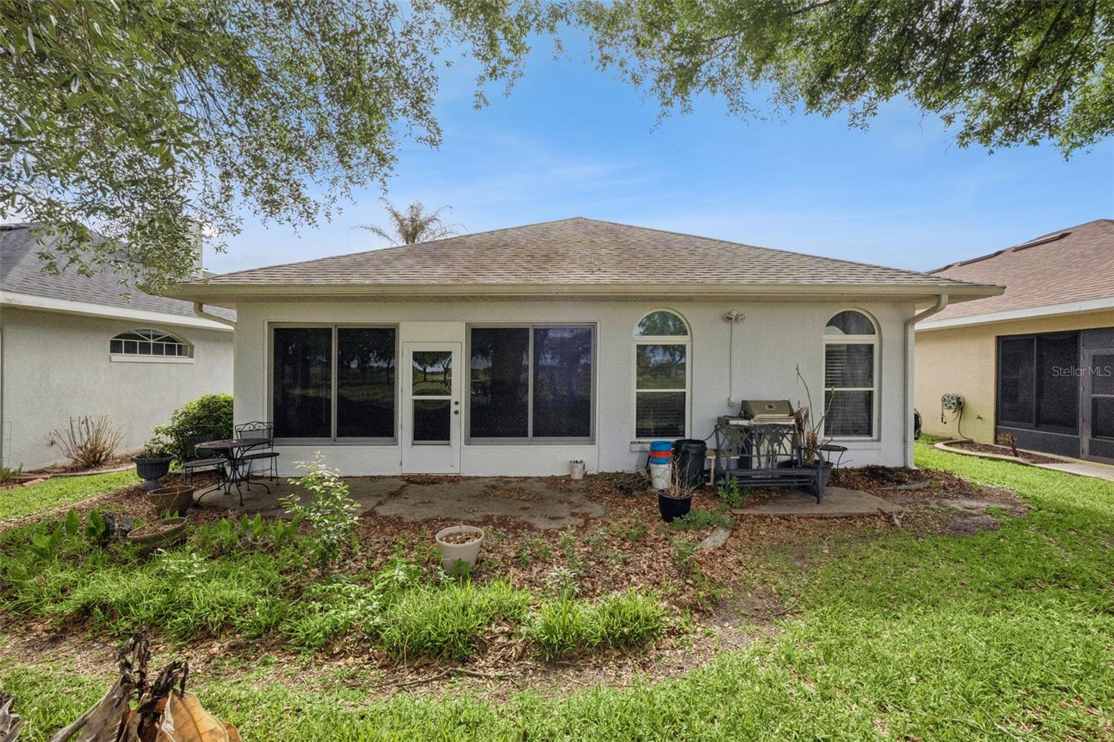 Image 22 of 56 For 21733 Royal St Georges Lane