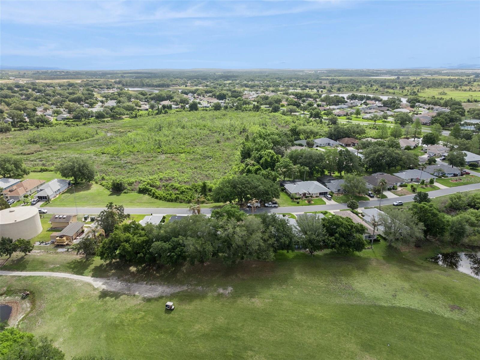 Image 32 of 56 For 21733 Royal St Georges Lane