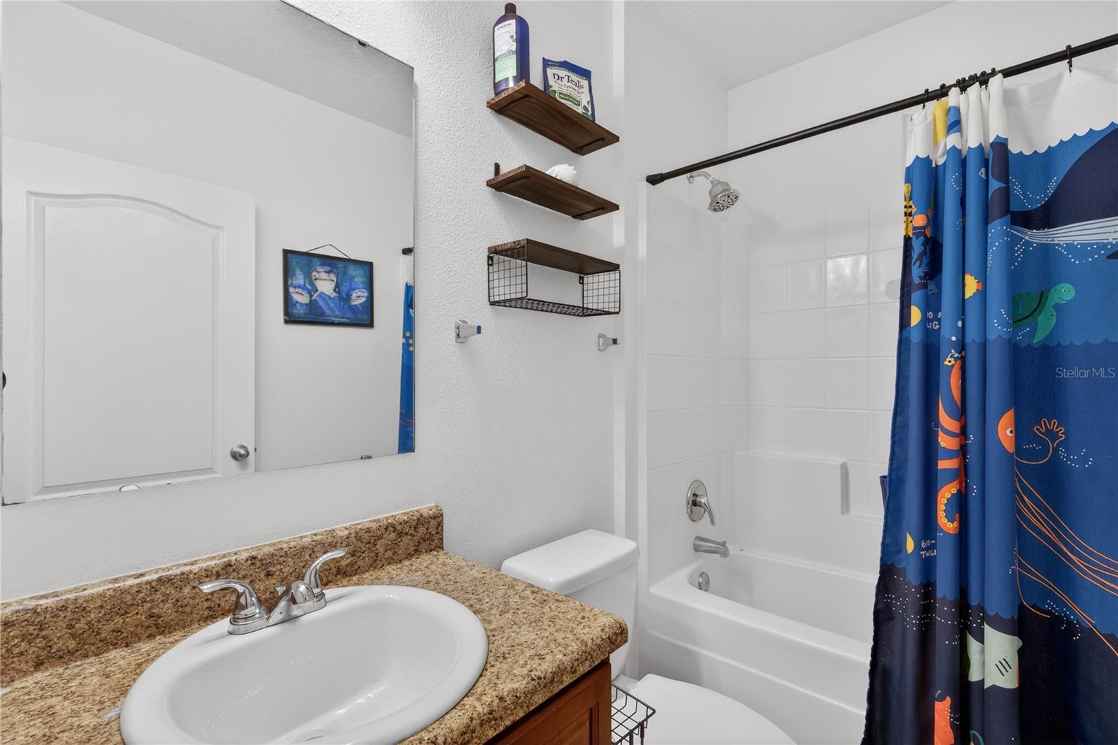 Image 16 of 29 For 2454 Norwood Place