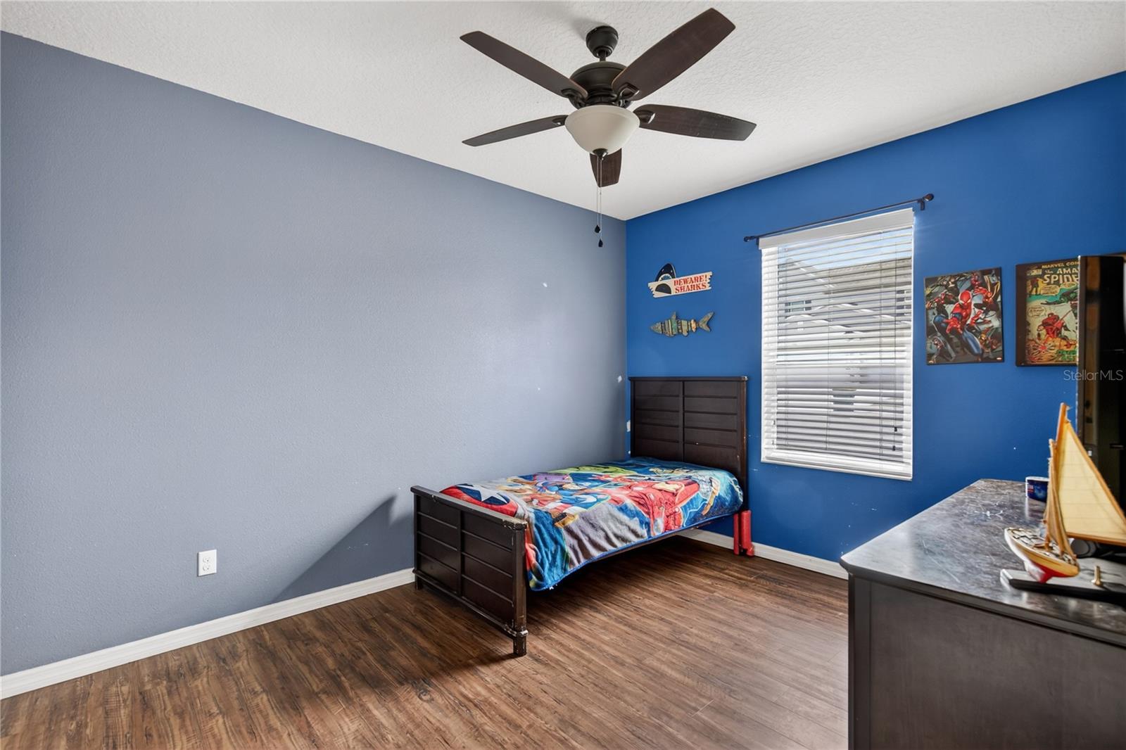 Image 17 of 29 For 2454 Norwood Place