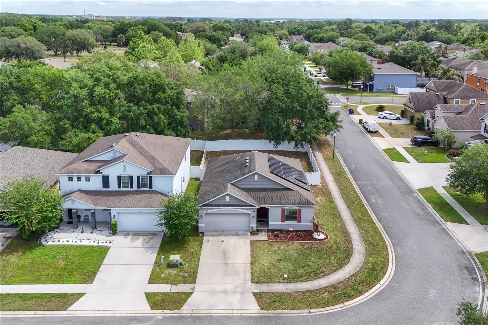 Image 20 of 29 For 2454 Norwood Place