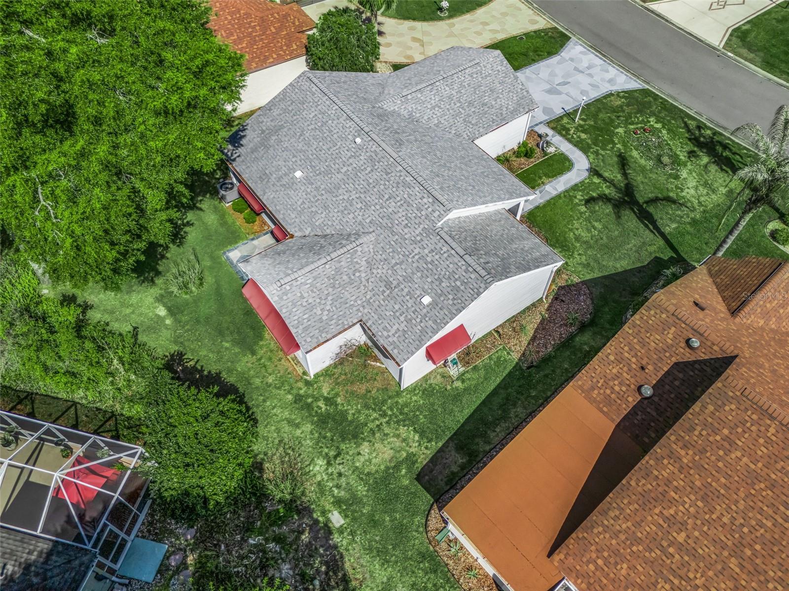 Image 25 of 28 For 877 Cortez Avenue