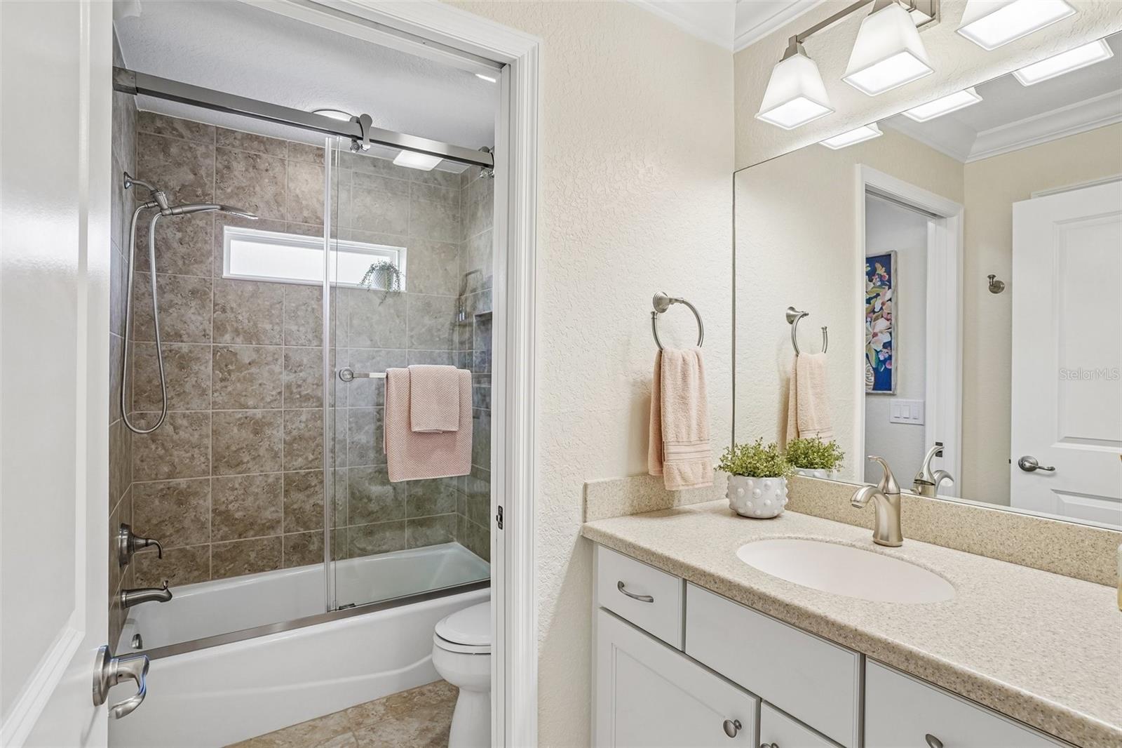 Image 22 of 62 For 4988 Big Cypress Street