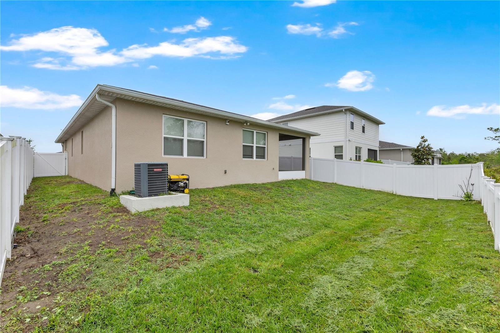 Image 23 of 38 For 4334 Southern Vista Loop