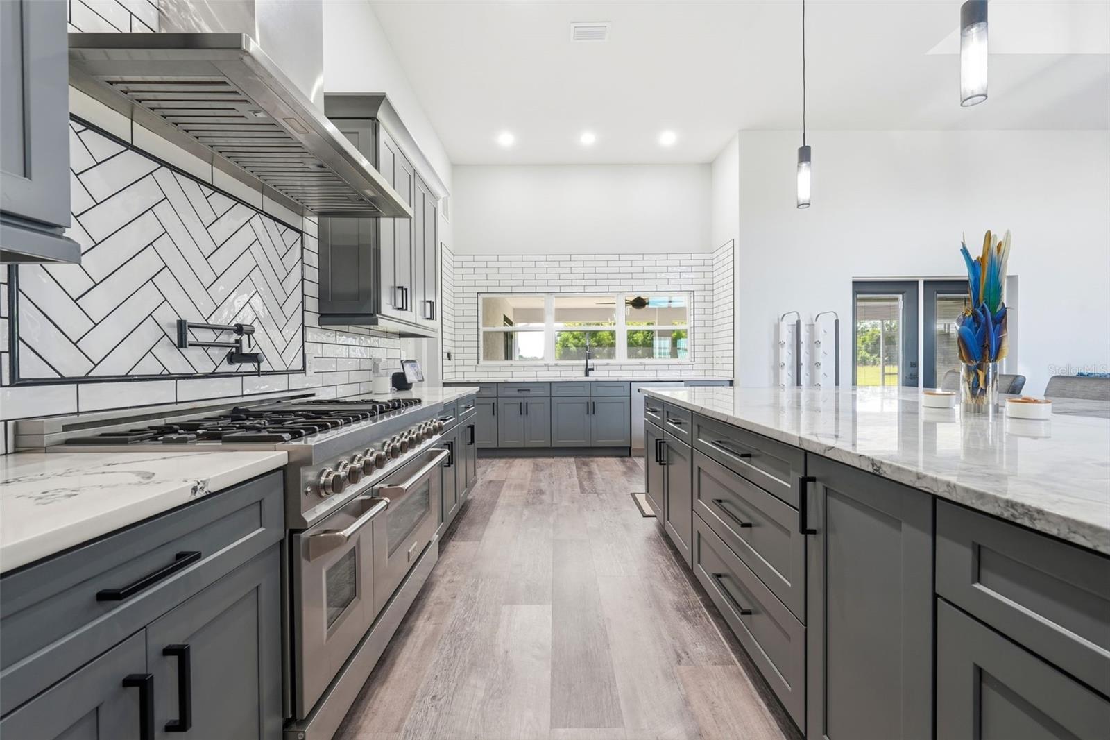 Image 31 of 83 For 2301 C 478a  