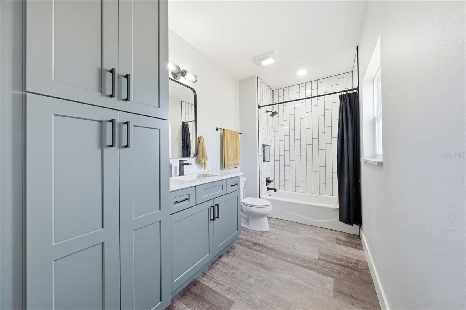 Image 68 of 83 For 2301 C 478a  