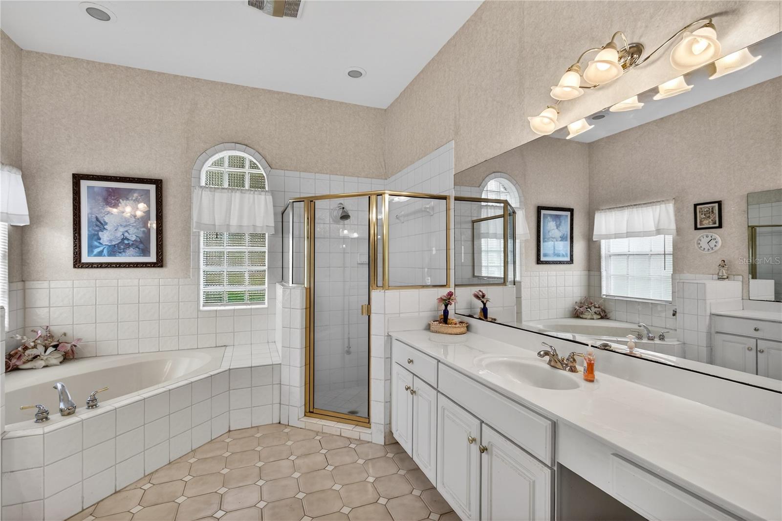 Image 26 of 44 For 34239 Woodridge Lane