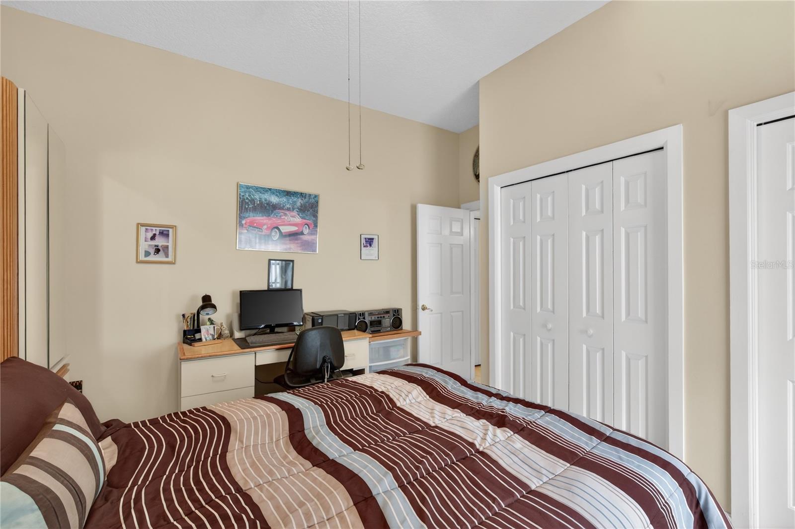 Image 31 of 44 For 34239 Woodridge Lane