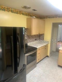 Image 9 of 25 For 516 Exeter Street