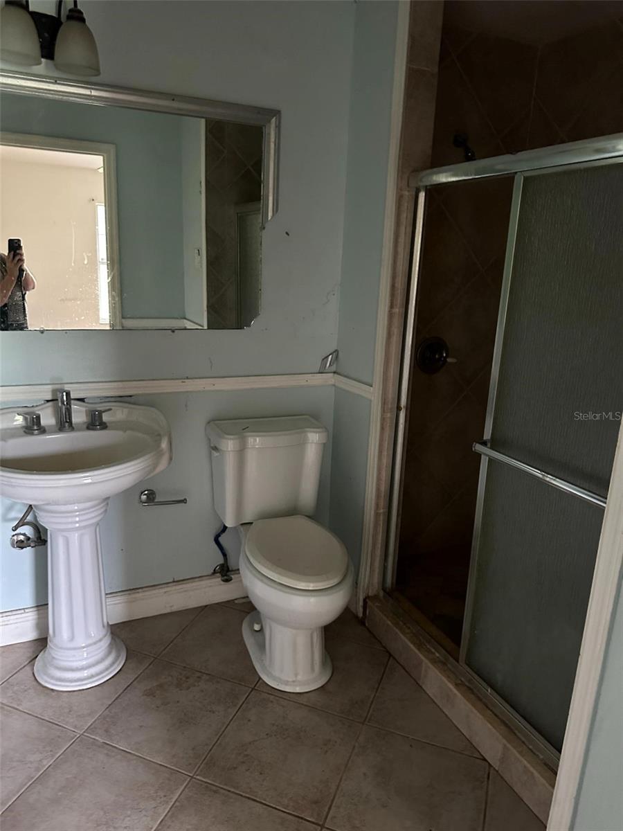 Image 12 of 25 For 7751 192nd Place