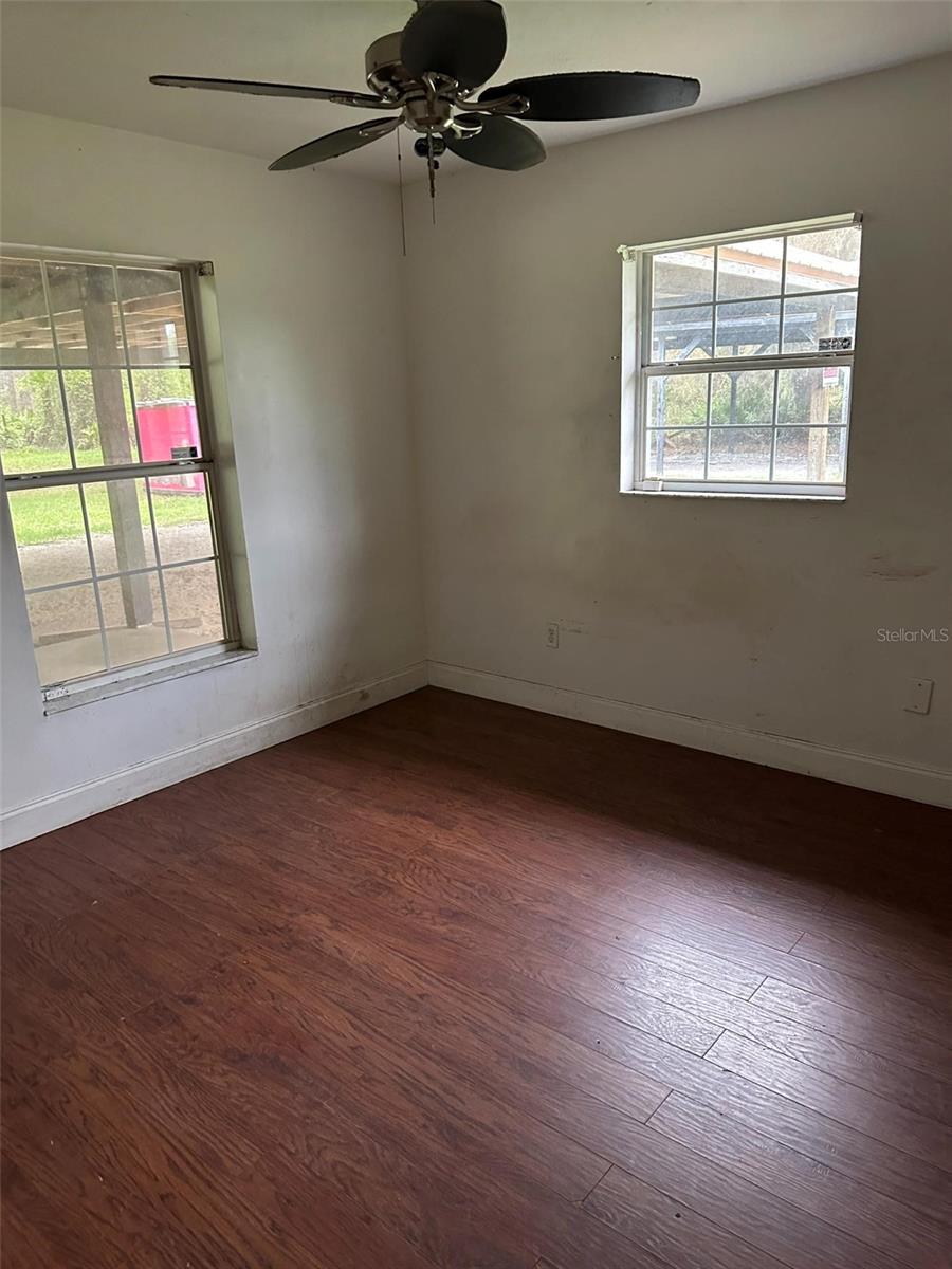 Image 14 of 25 For 7751 192nd Place