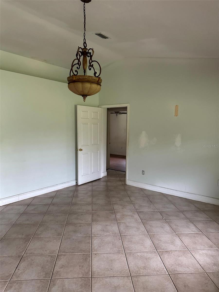 Image 5 of 25 For 7751 192nd Place