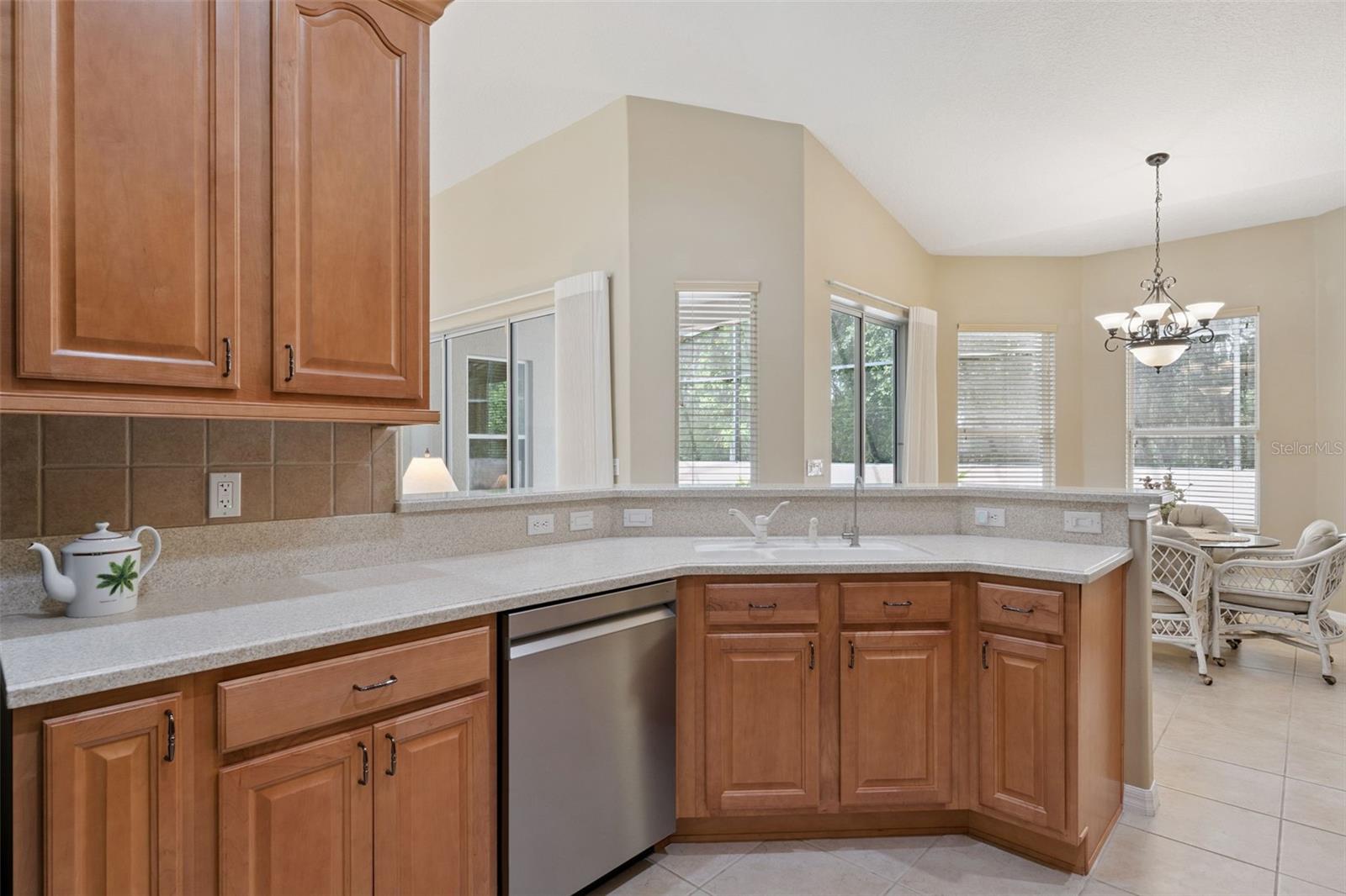 Image 12 of 35 For 27335 Orchid Glade Street