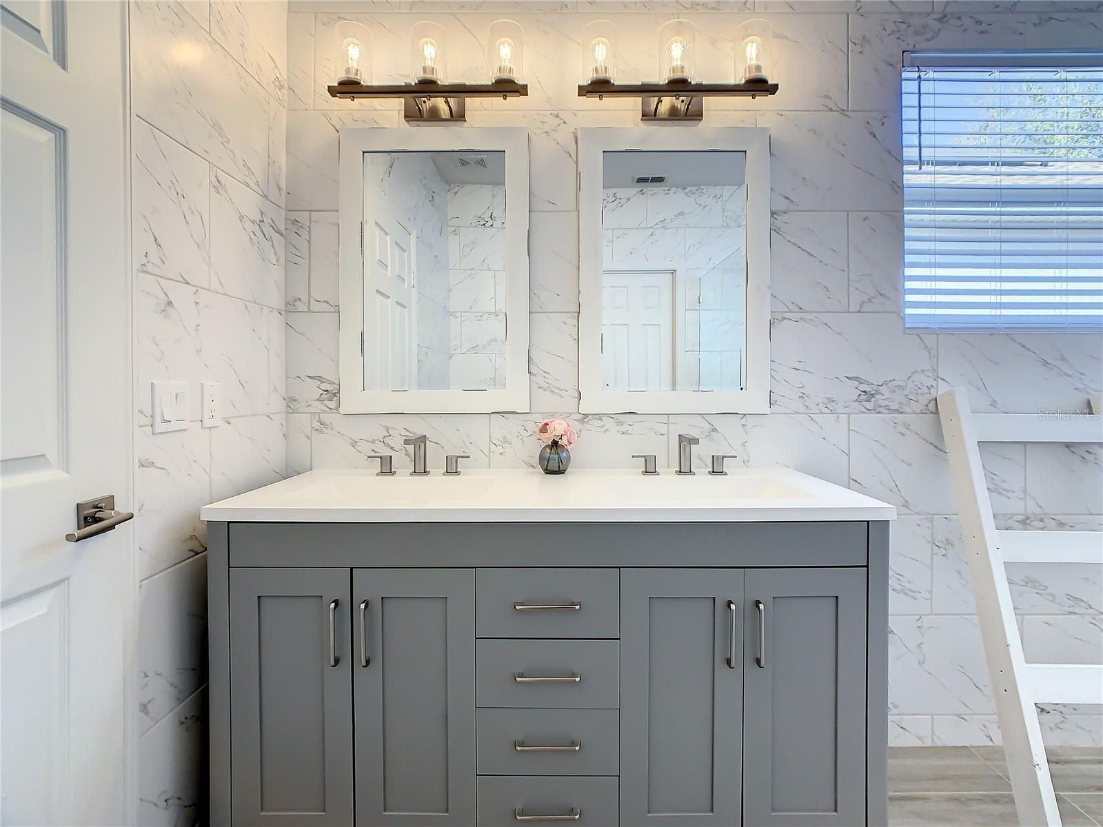 Image 10 of 68 For 223 Knollwood Drive