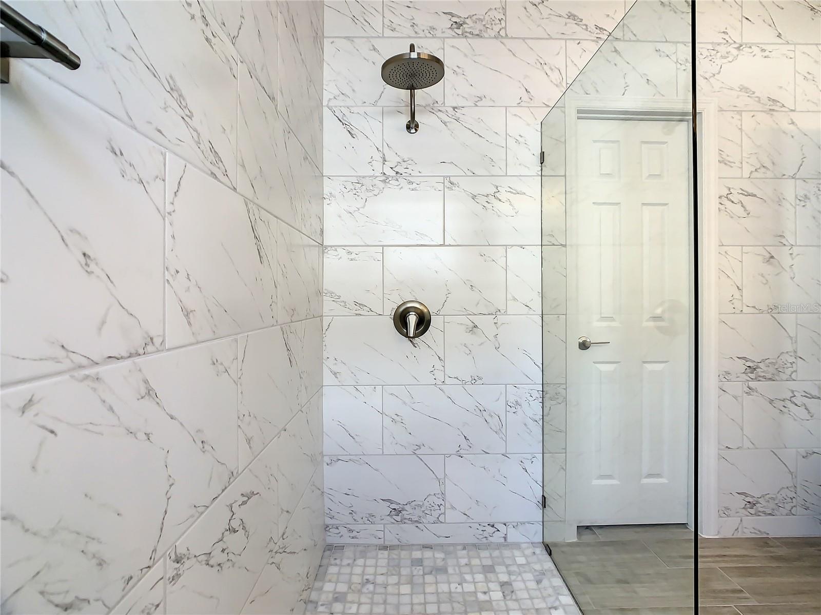 Image 39 of 68 For 223 Knollwood Drive