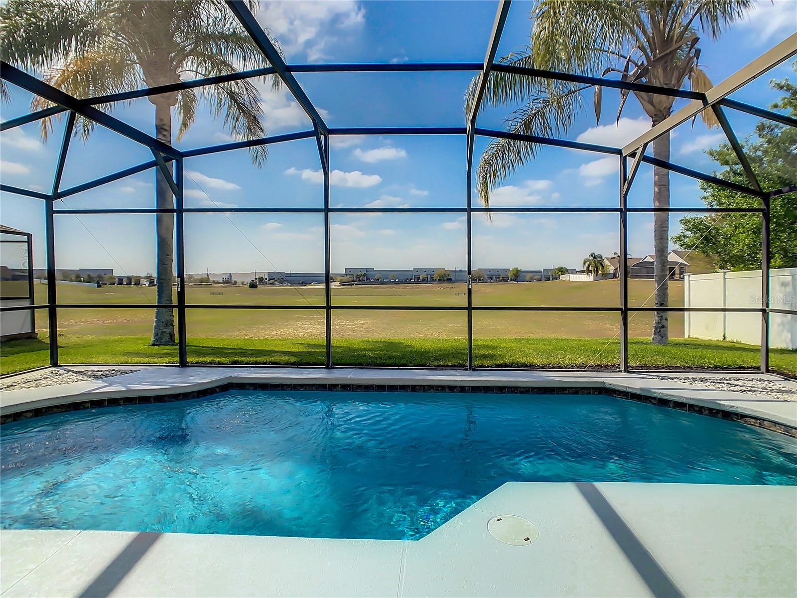 Image 4 of 68 For 223 Knollwood Drive